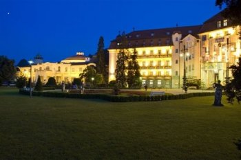 Kpele Pieany Spa Resort Thermia Palace